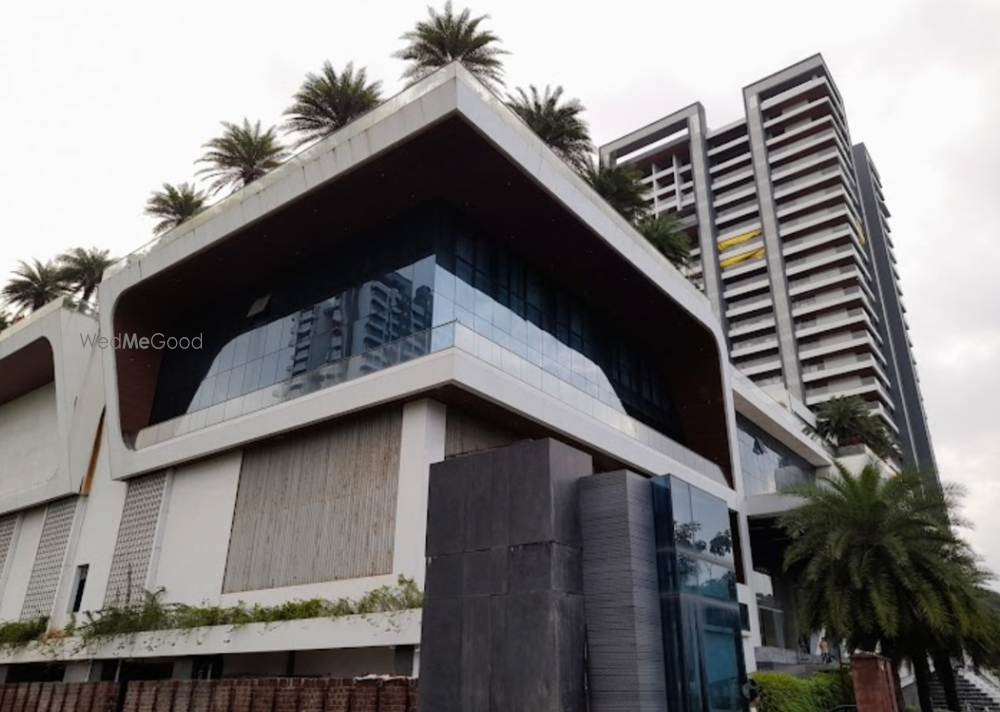 Regency Antilia Clubhouse