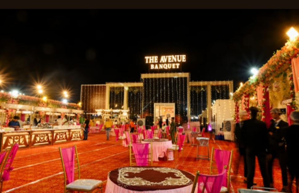 Photo By The Avenue - Venues