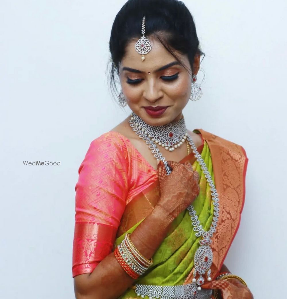 Photo By Mugaashra Makeover - Bridal Makeup