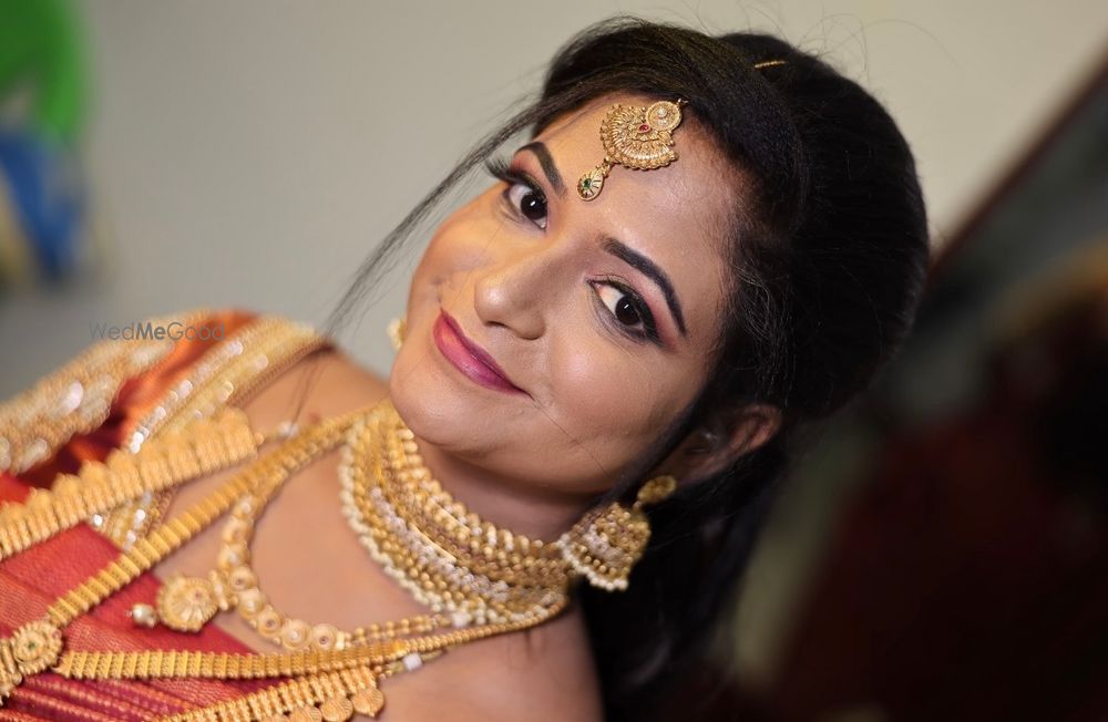 Photo By Mugaashra Makeover - Bridal Makeup