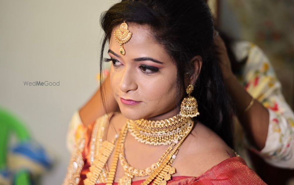 Photo By Mugaashra Makeover - Bridal Makeup