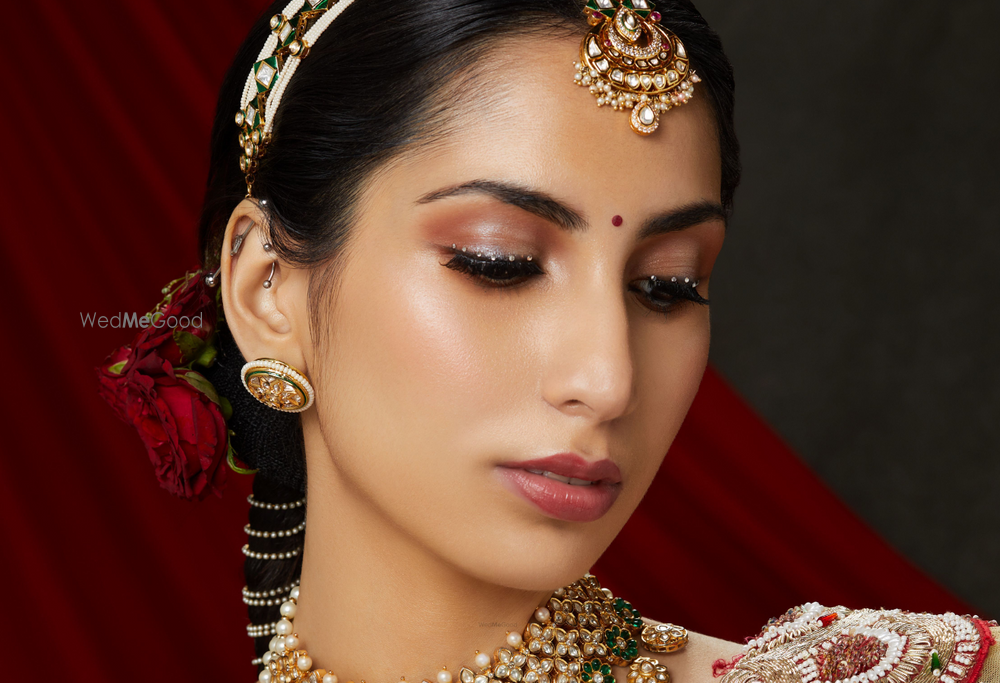 Makeup by Roopam