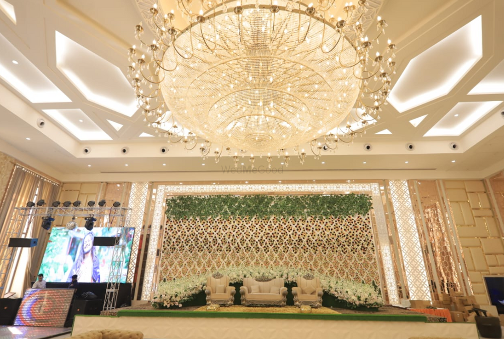 Platinum Crown Marriage Party Hall & Banquet