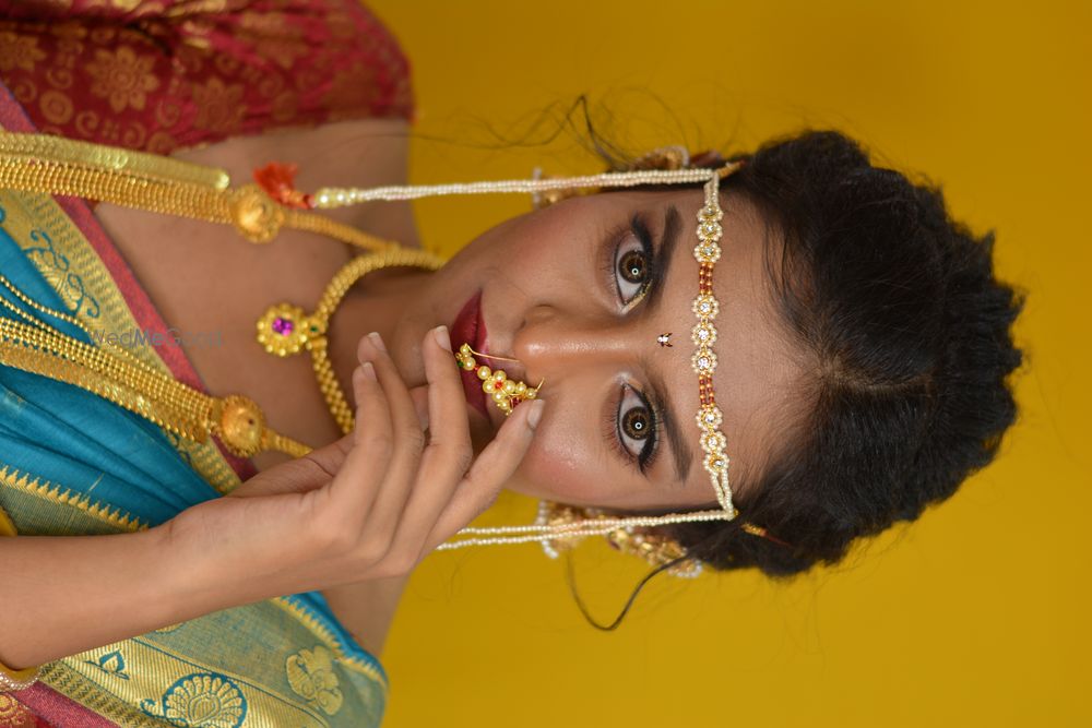 Photo By Divine by Prajakta Sarode - Bridal Makeup