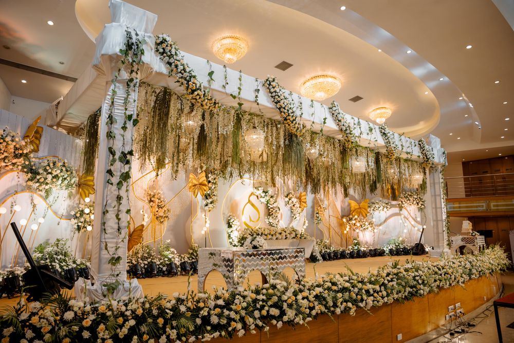 Photo By The Wedding Experience - Decor - Decorators