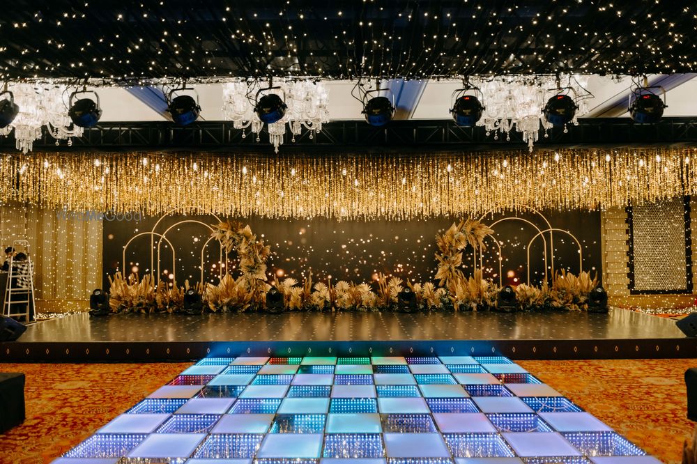 Photo By The Wedding Experience - Decor - Decorators