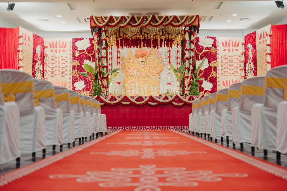 Photo By The Wedding Experience - Decor - Decorators