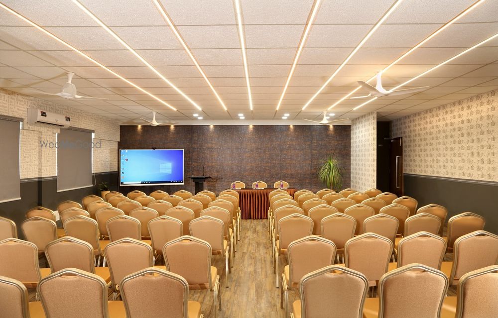 Carreo Business Centre