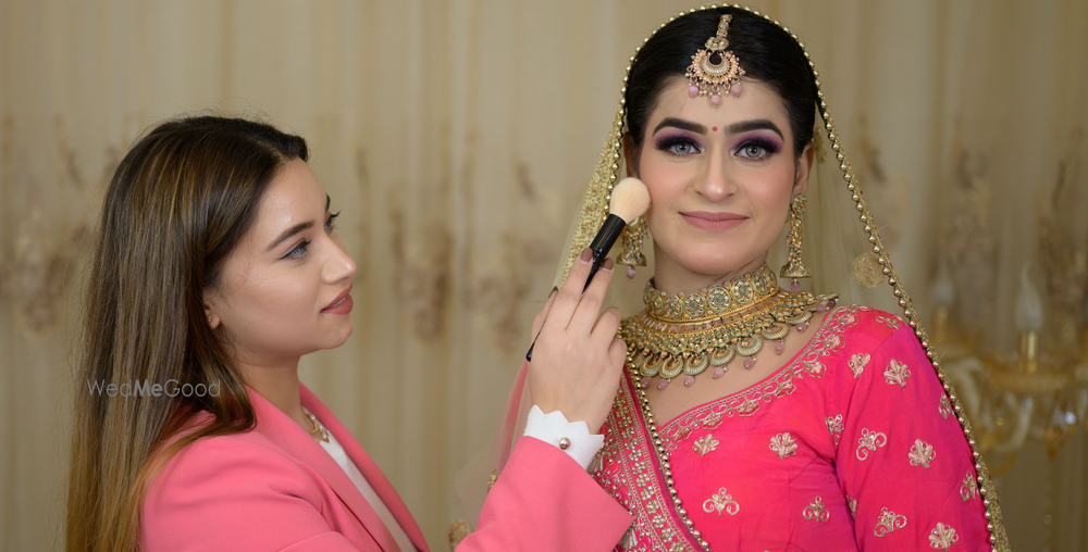 Navjot Makeup Artist