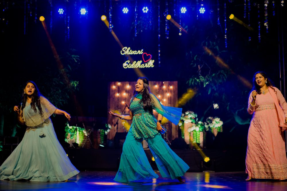 Photo By Dance With Kanika - Sangeet Choreographer