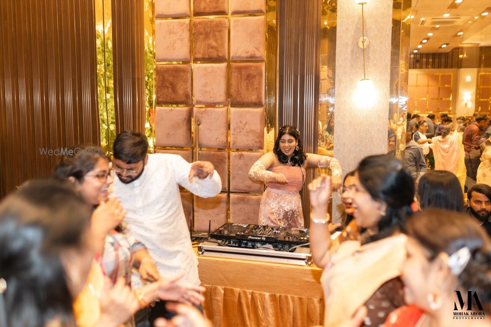 Photo By Dj Janvi - DJs