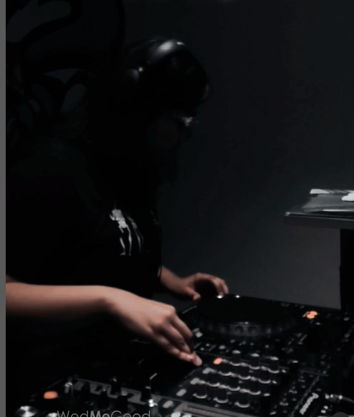 Photo By Dj Janvi - DJs