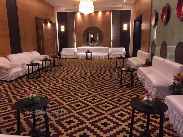 Photo By Middleton Chamber Banquet Hall - Venues