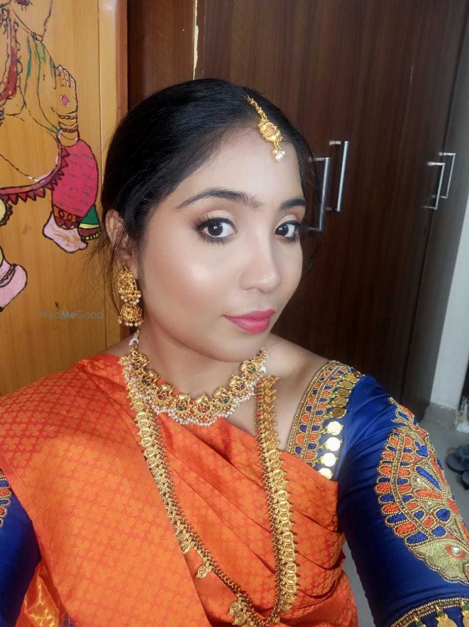 Photo By Aartha Makeovers by Dibya - Bridal Makeup Artists