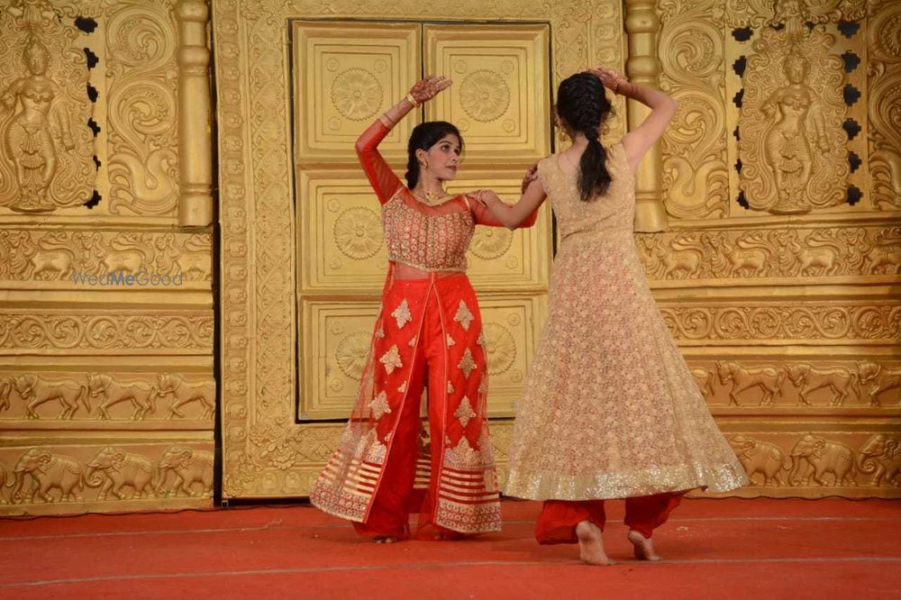 Photo By Chandan K Pradhan - Sangeet Choreographer