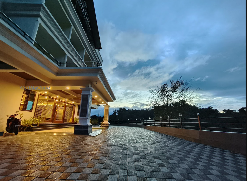 Photo By De Royale Montana Hotel and Resort - Venues