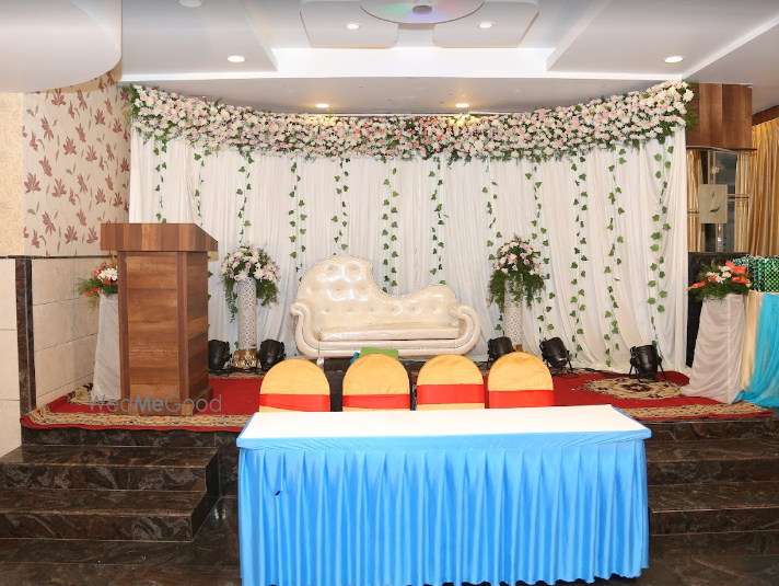 Abhinandan Mini Banquet Hall