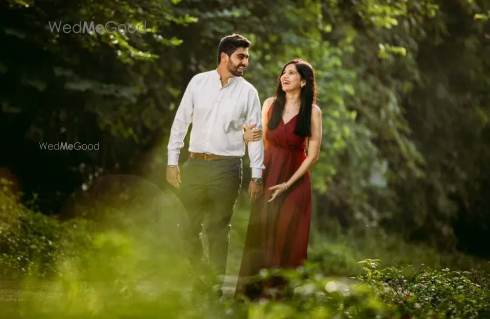 Clicking Happiness - Pre Wedding