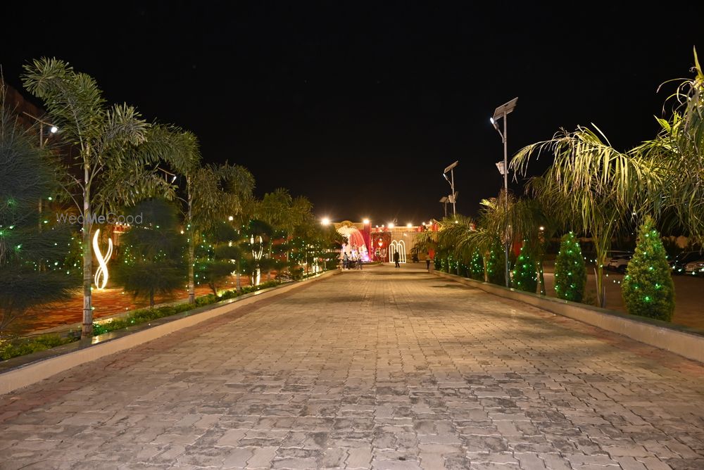 Photo By Magnolia Garden - Venues