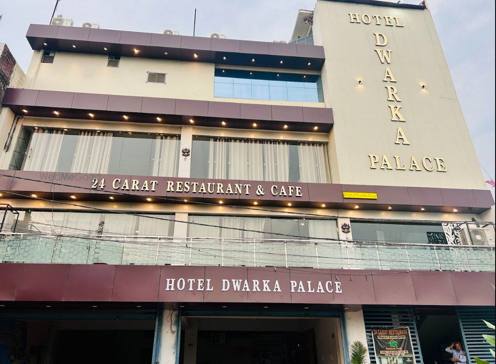 Hotel Dwarka Palace & 24 Carat Restaurant