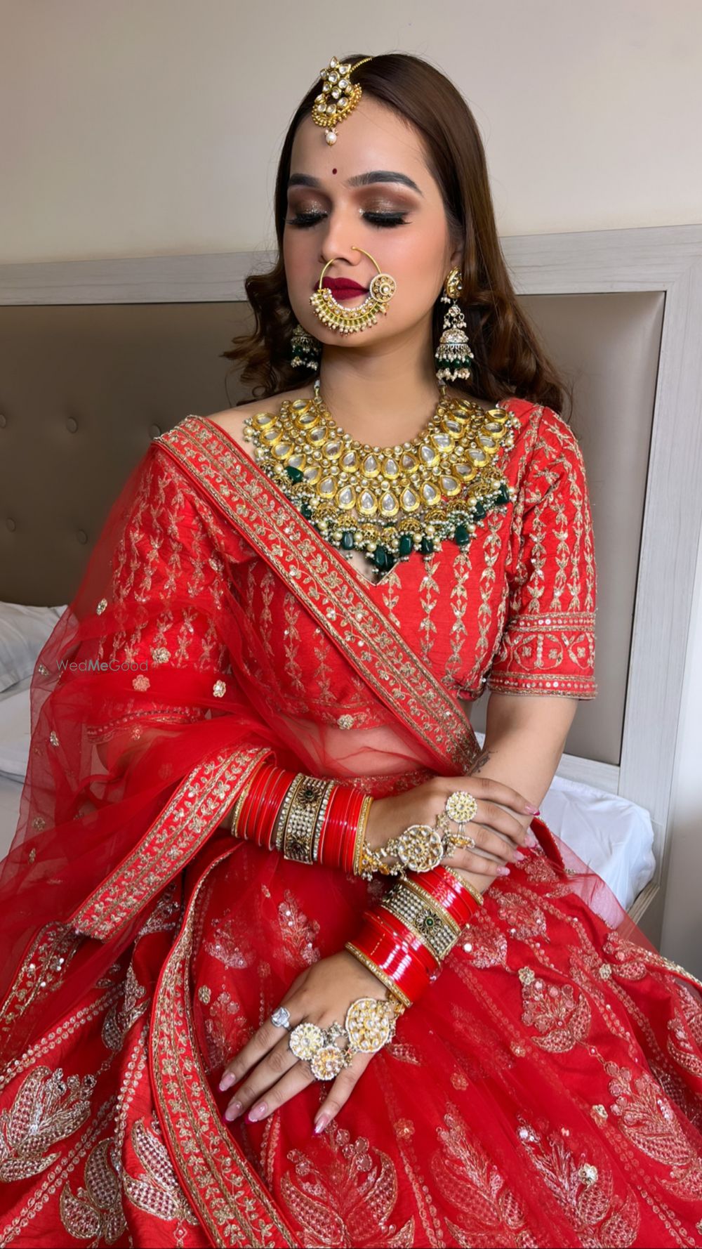 Photo By Anshika Shah Makeovers - Bridal Makeup