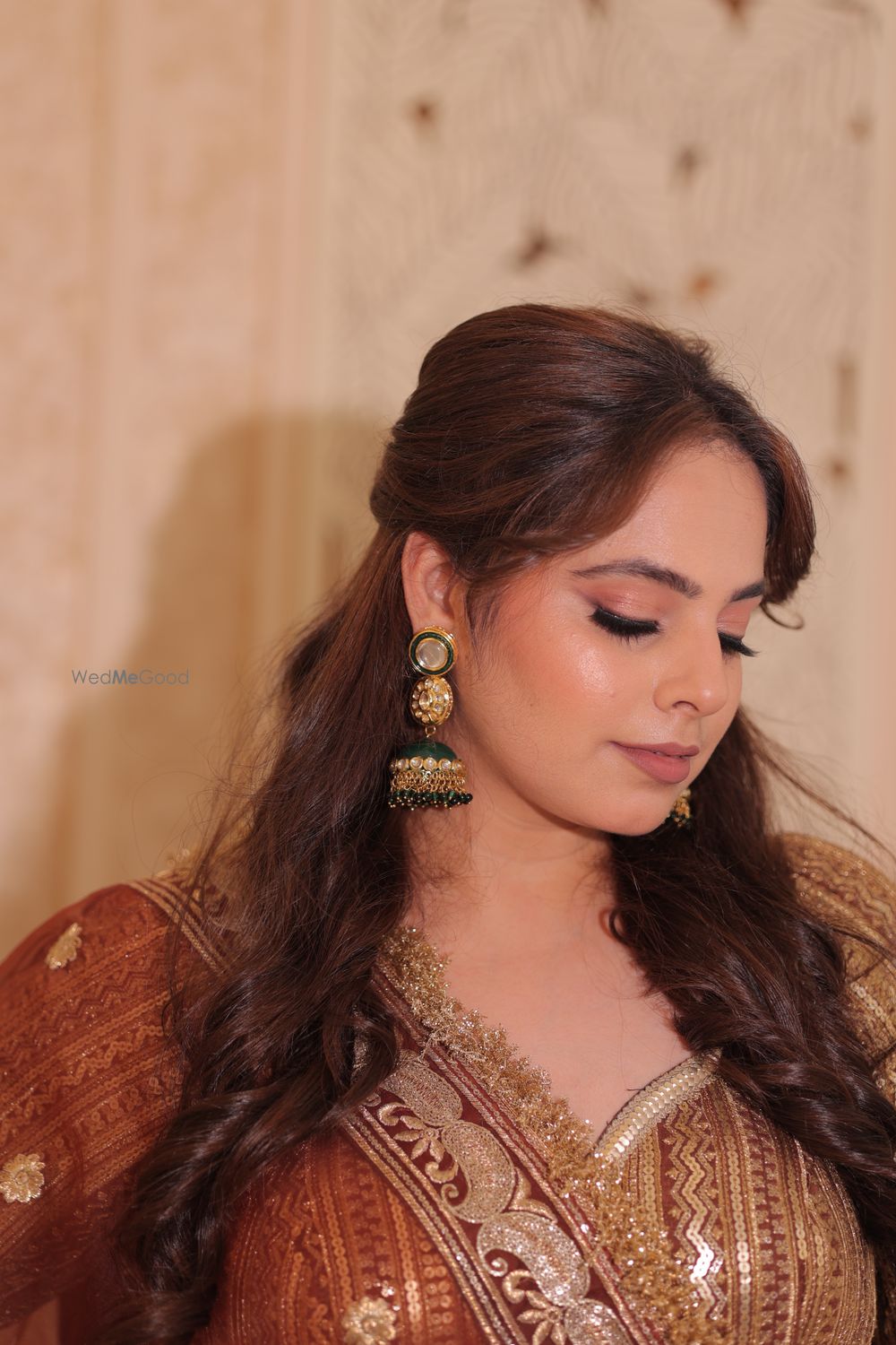 Photo By Anshika Shah Makeovers - Bridal Makeup