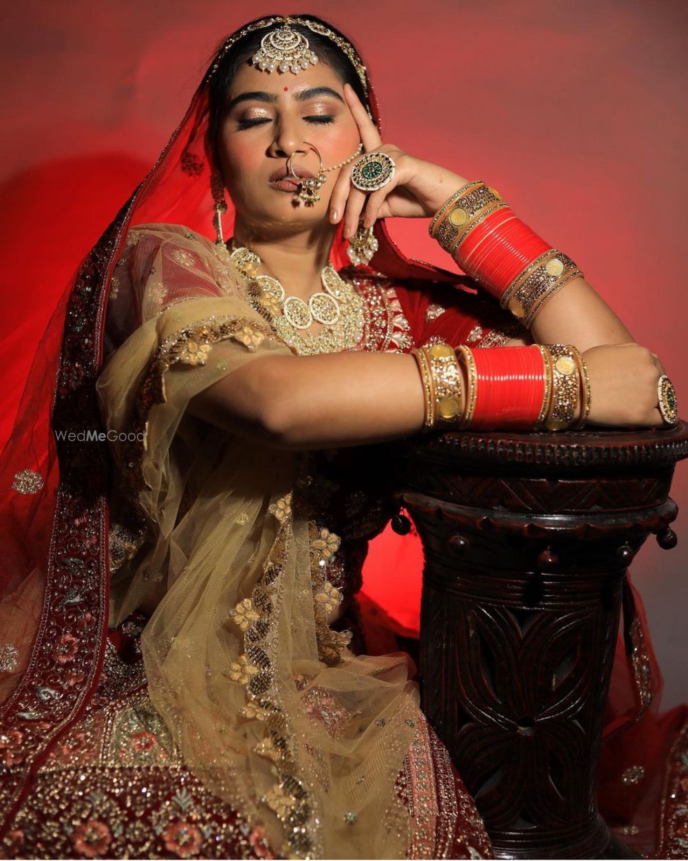 Photo By Anshika Shah Makeovers - Bridal Makeup