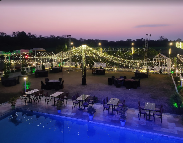 Photo By Moksh Club - Venues