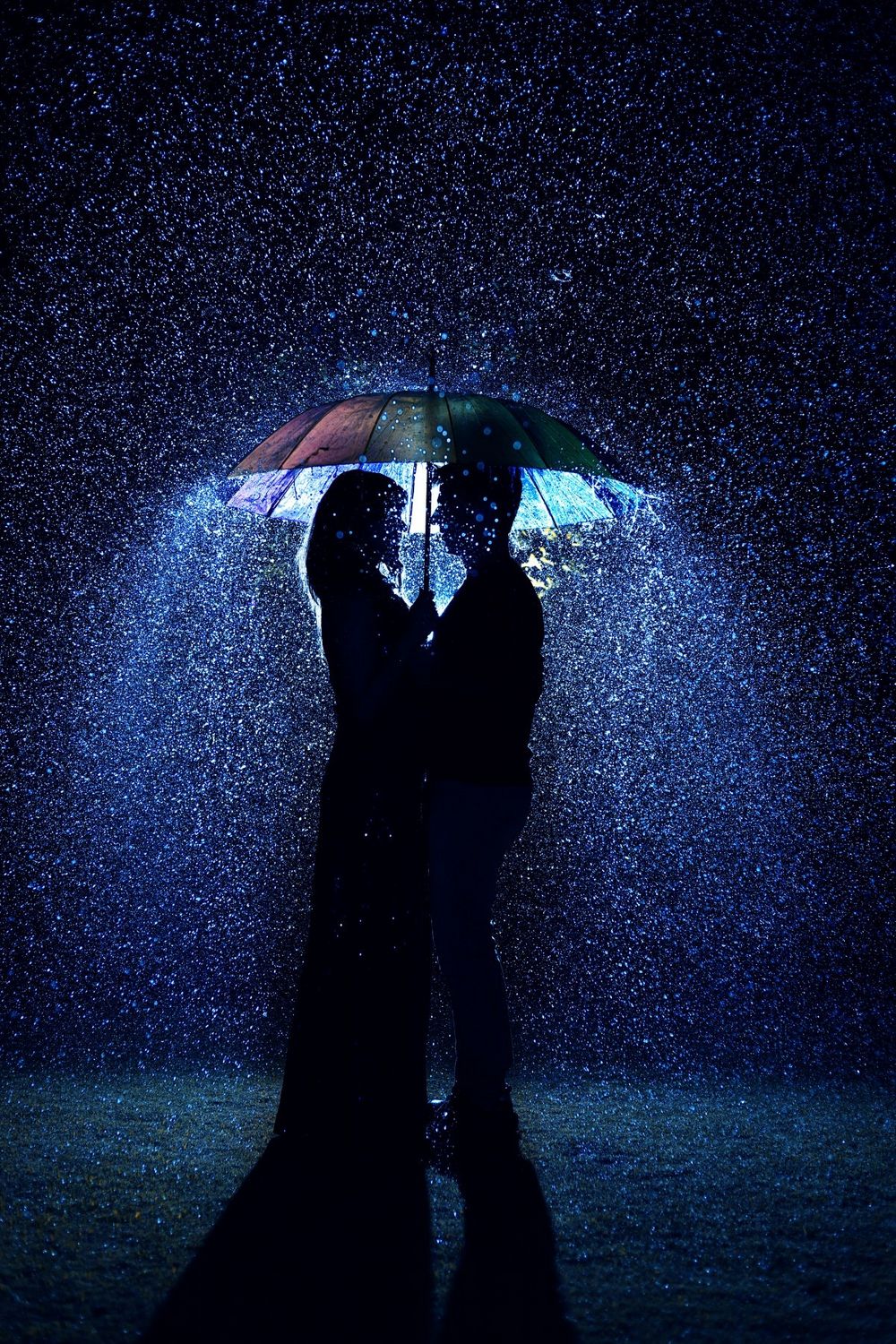 Photo of Pre wedding shoot in the rain