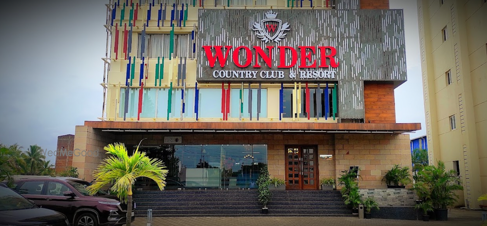 Wonder Country Club & Resort