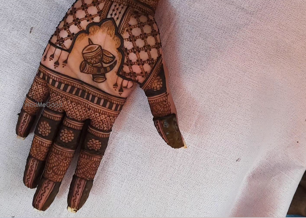 Ethnic Mahendi