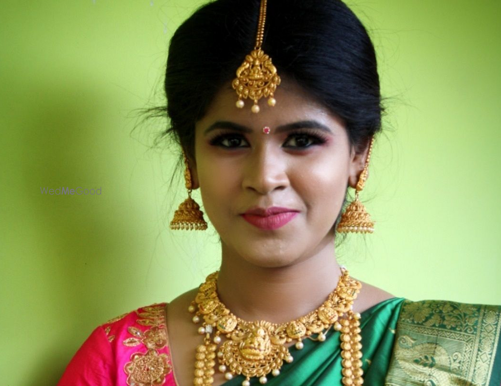 Sathya Makeover Artistry