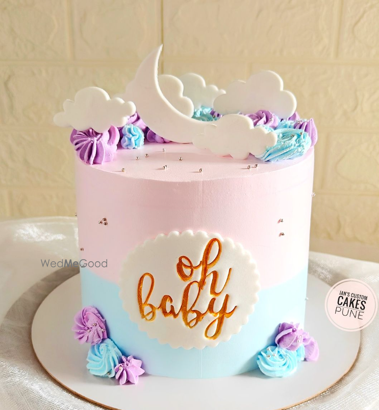 Photo By Jan's Custom Cakes - Cake