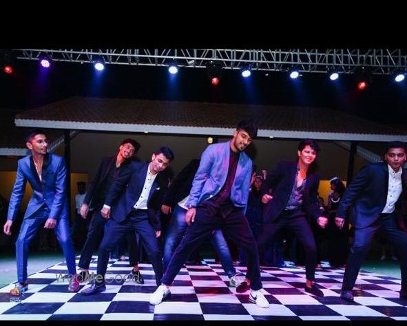 Photo By Aveenash Shetty Choreography - Sangeet Choreographer