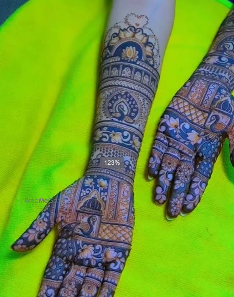 Krishna Mehandi