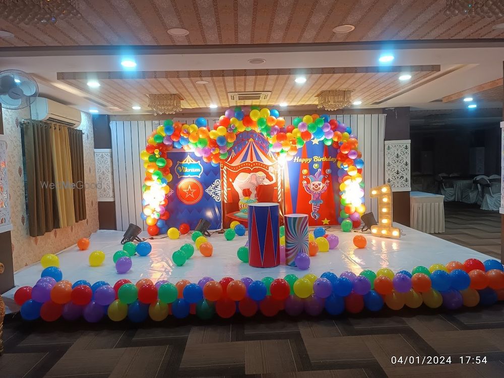 Photo By La Royale Banquet Hall - Venues