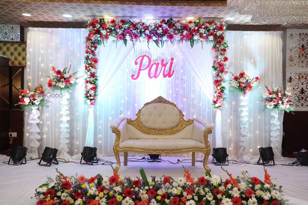 Photo By La Royale Banquet Hall - Venues