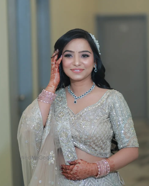 Photo By Makeup by Poooja - Bridal Makeup