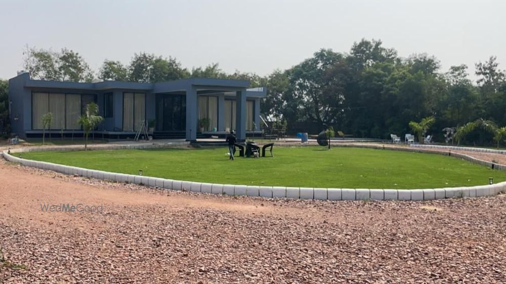 Oakwood Farm By Nikko