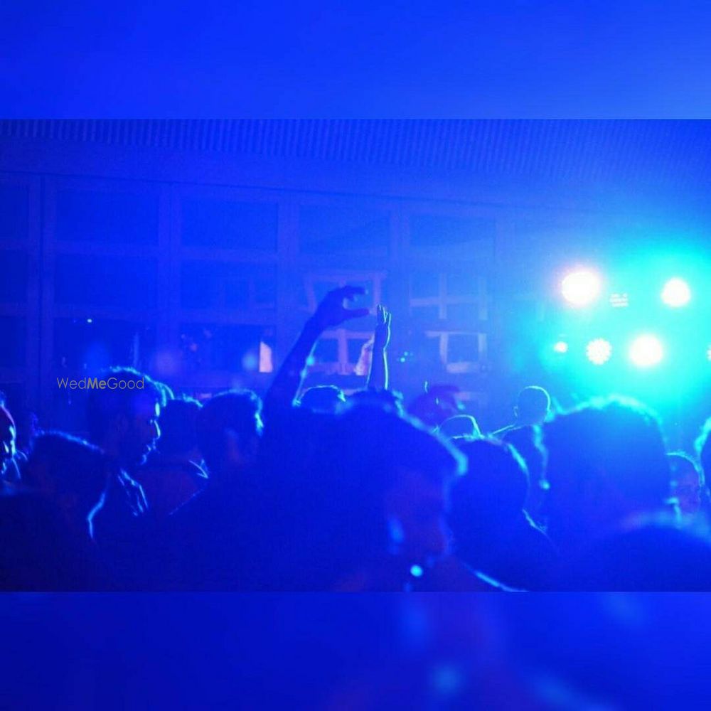 Photo By Abhijeet Pisal Music Band - Wedding Entertainment 