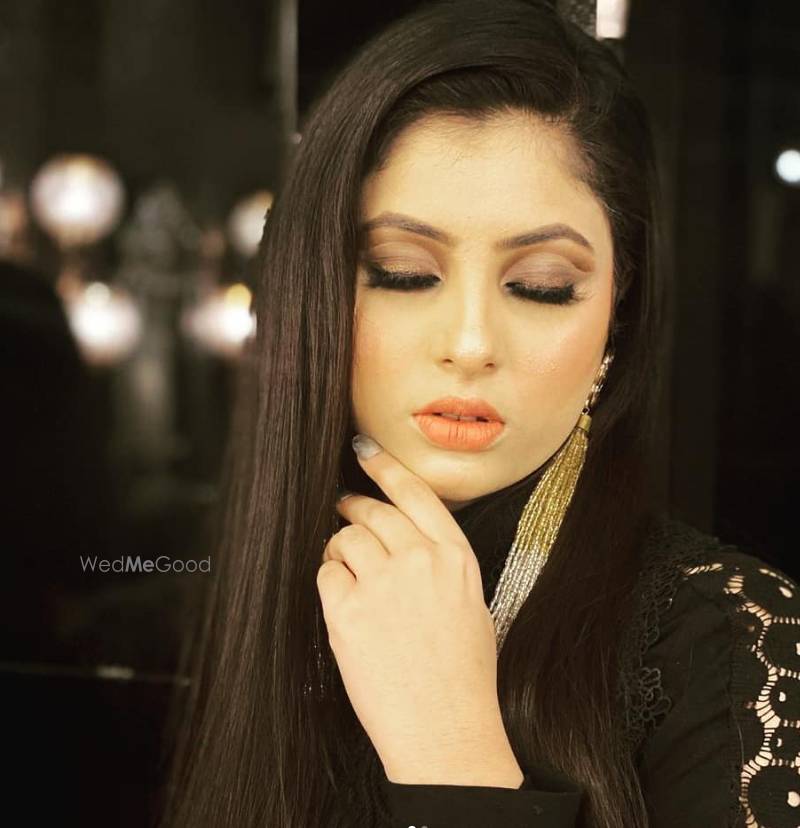 Ritika Makeup Artist Delhi