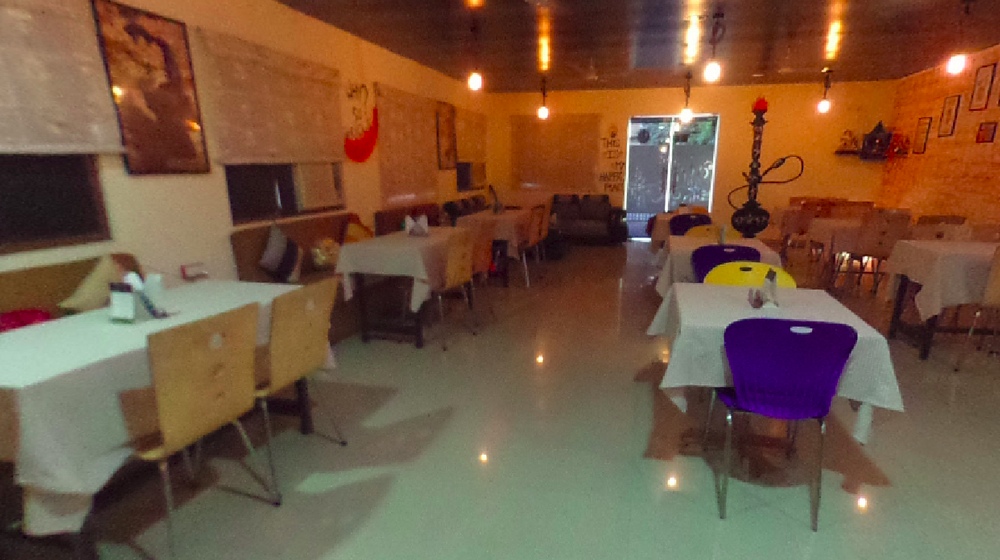 Friendli'z Restaurant & Banquet