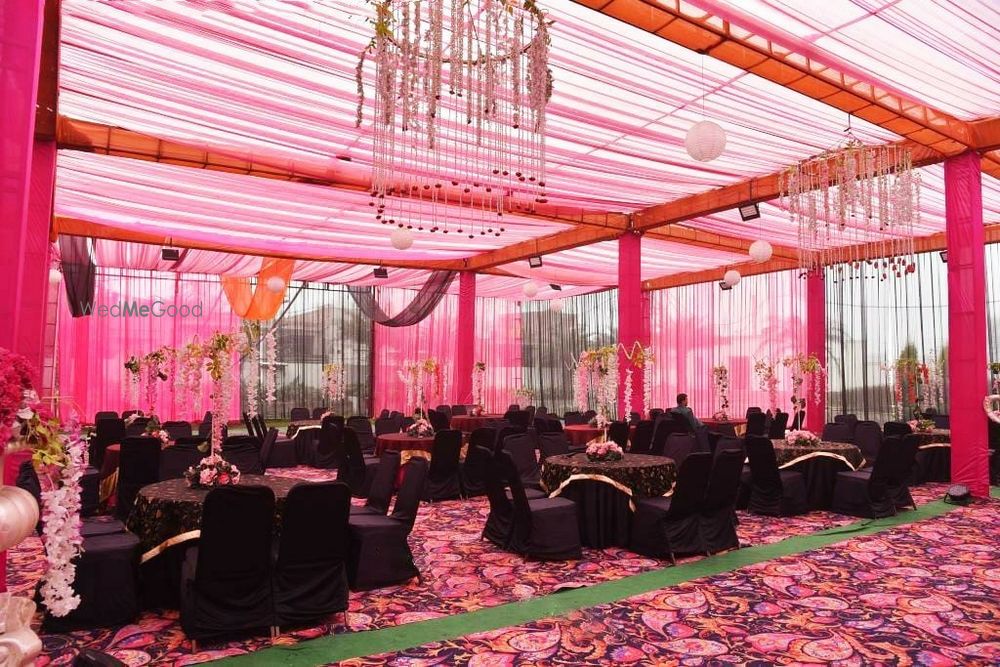 Photo By La Fiesta - Venues