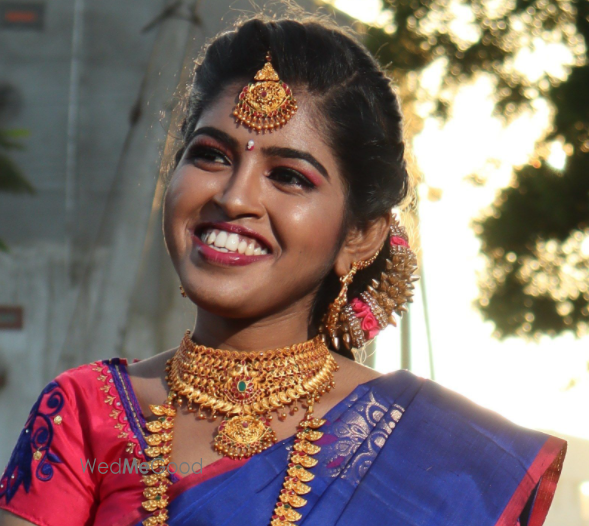 Photo By Iniyaa's Bridal Studio - Bridal Makeup