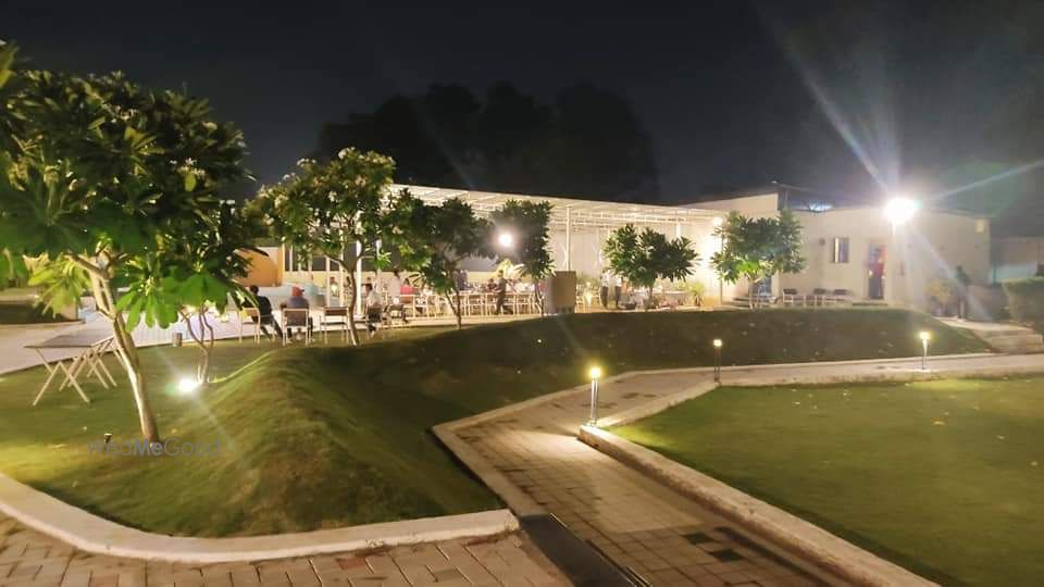 Food Beyond Imagination (F.B.I)