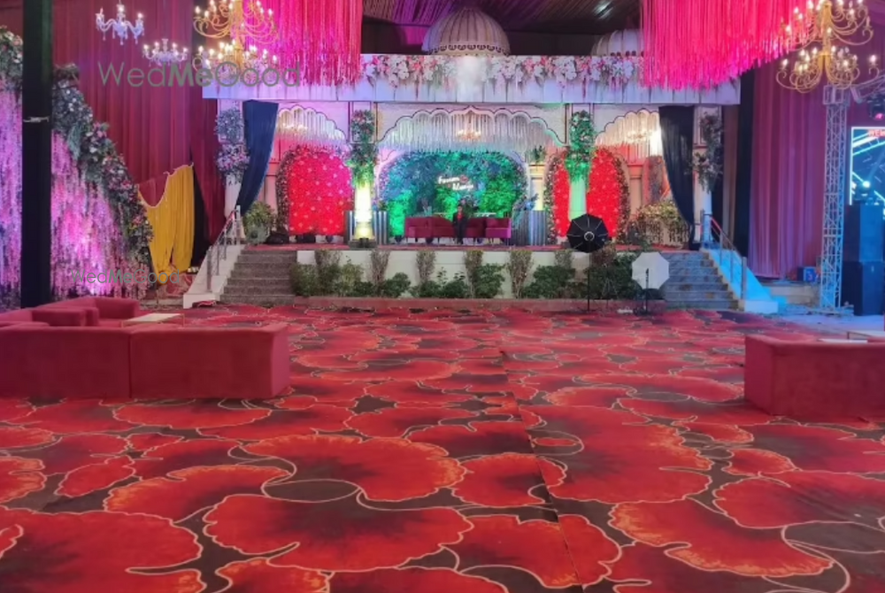 Red Carpet Lawns