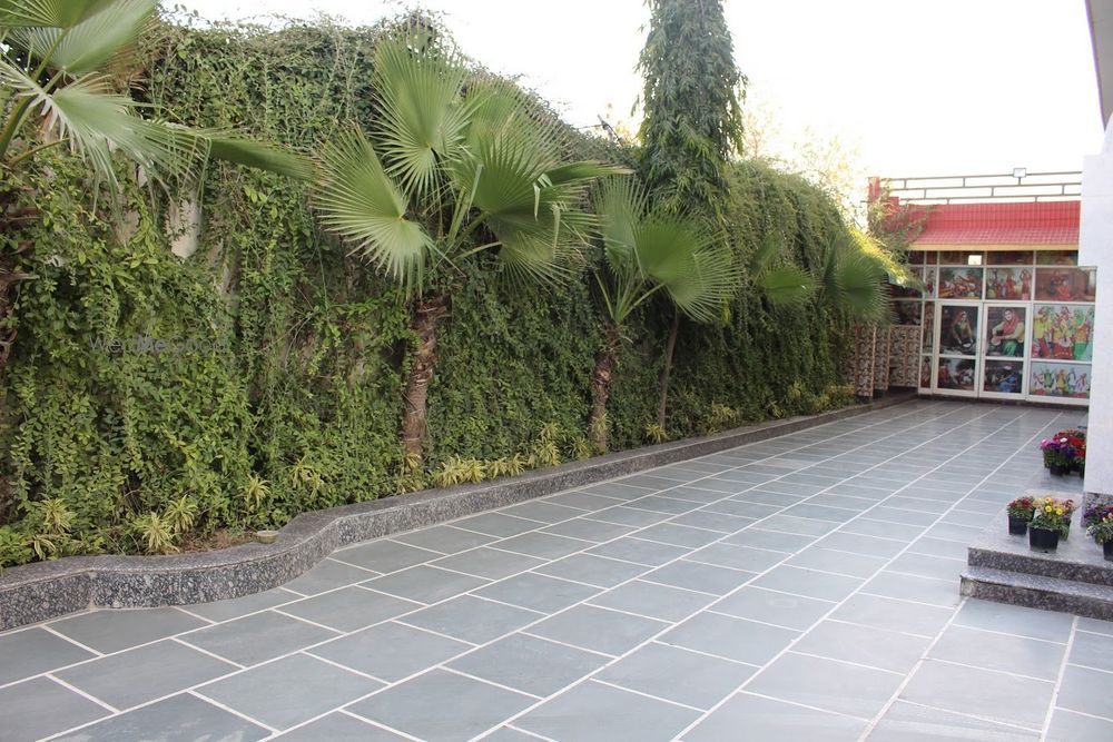 Primrose Regency - Hotel in Murthal