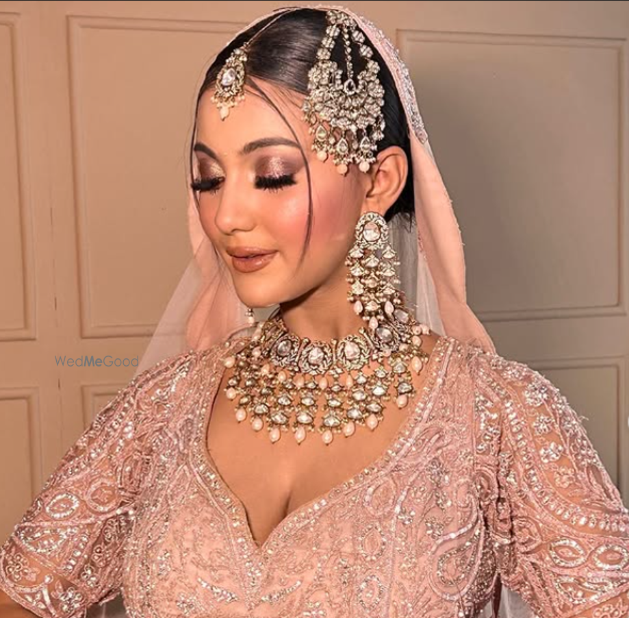 Simran Wadhwa Official