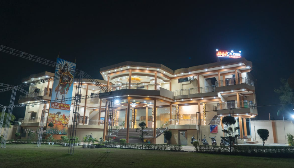 Hotel CM Palace