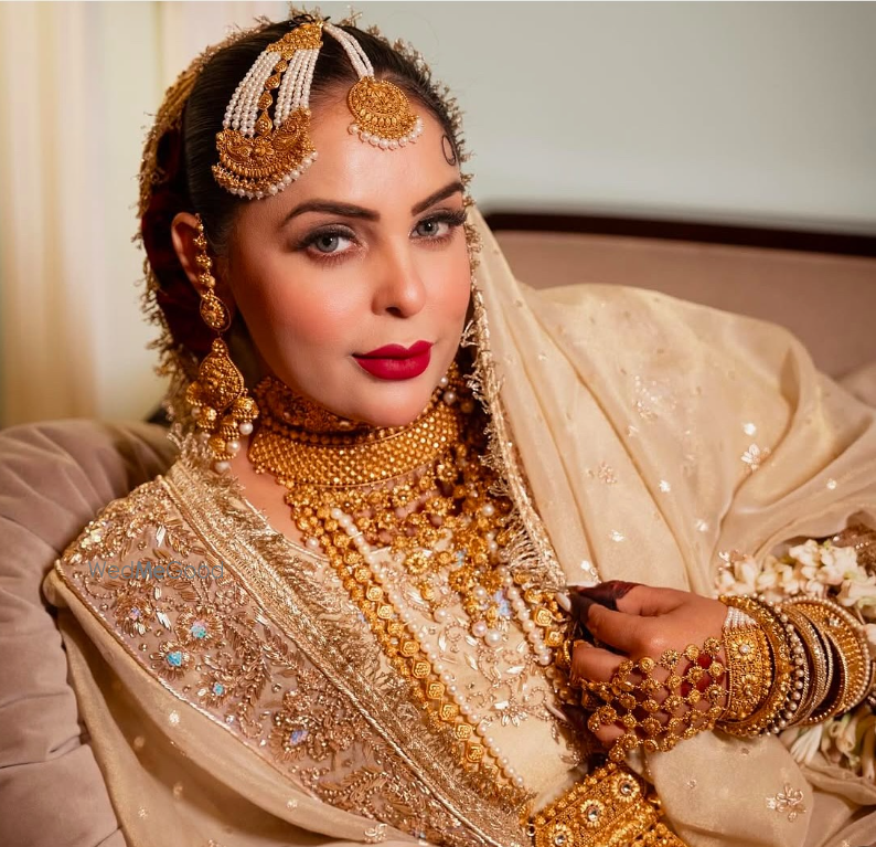 Makeupholic Priyanka